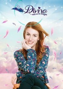 Divina, está en tu corazón poster