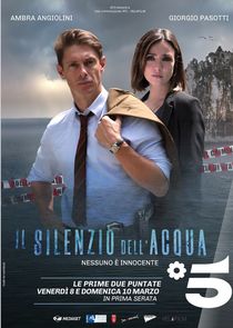 Il silenzio dell'acqua poster