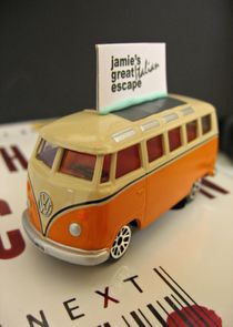 Jamie's Great Italian Escape poster